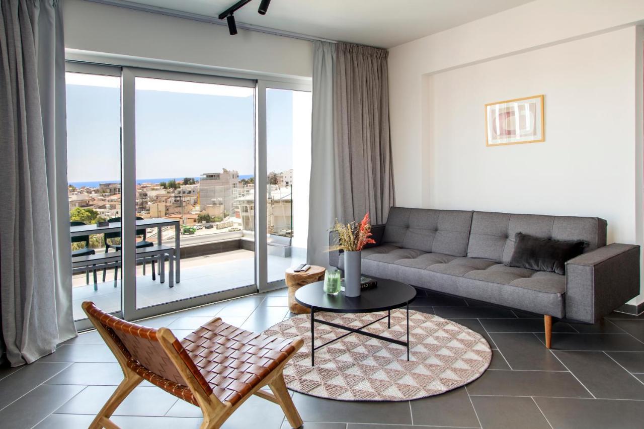 Liv Urban Suites Lárnaka Kültér fotó